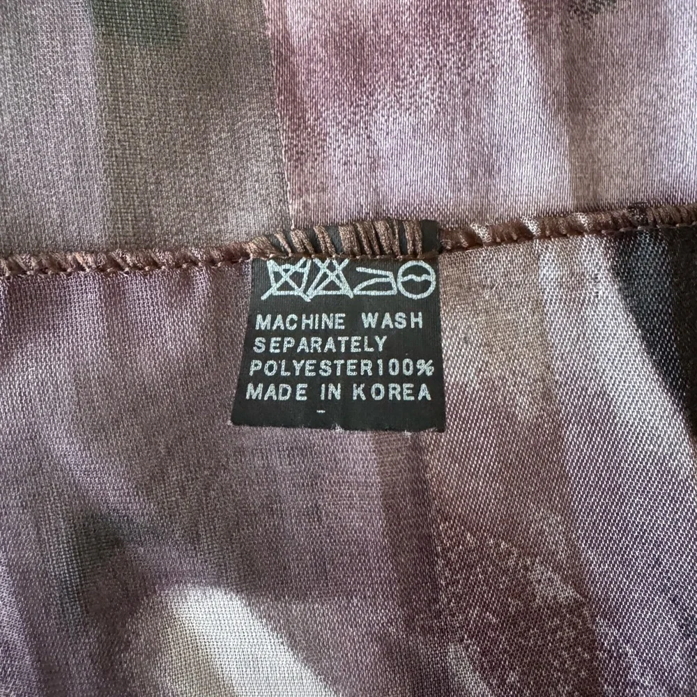 Abstract Patterned Scarf - Picture 3 of 5